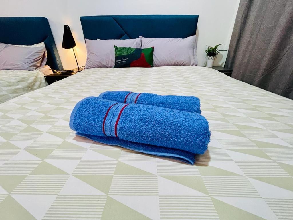Homestay I-City Cantik, Tenang, Wifi, 4K Smart Tv, Netflix, Coway, Free Parking Shah Alam Esterno foto