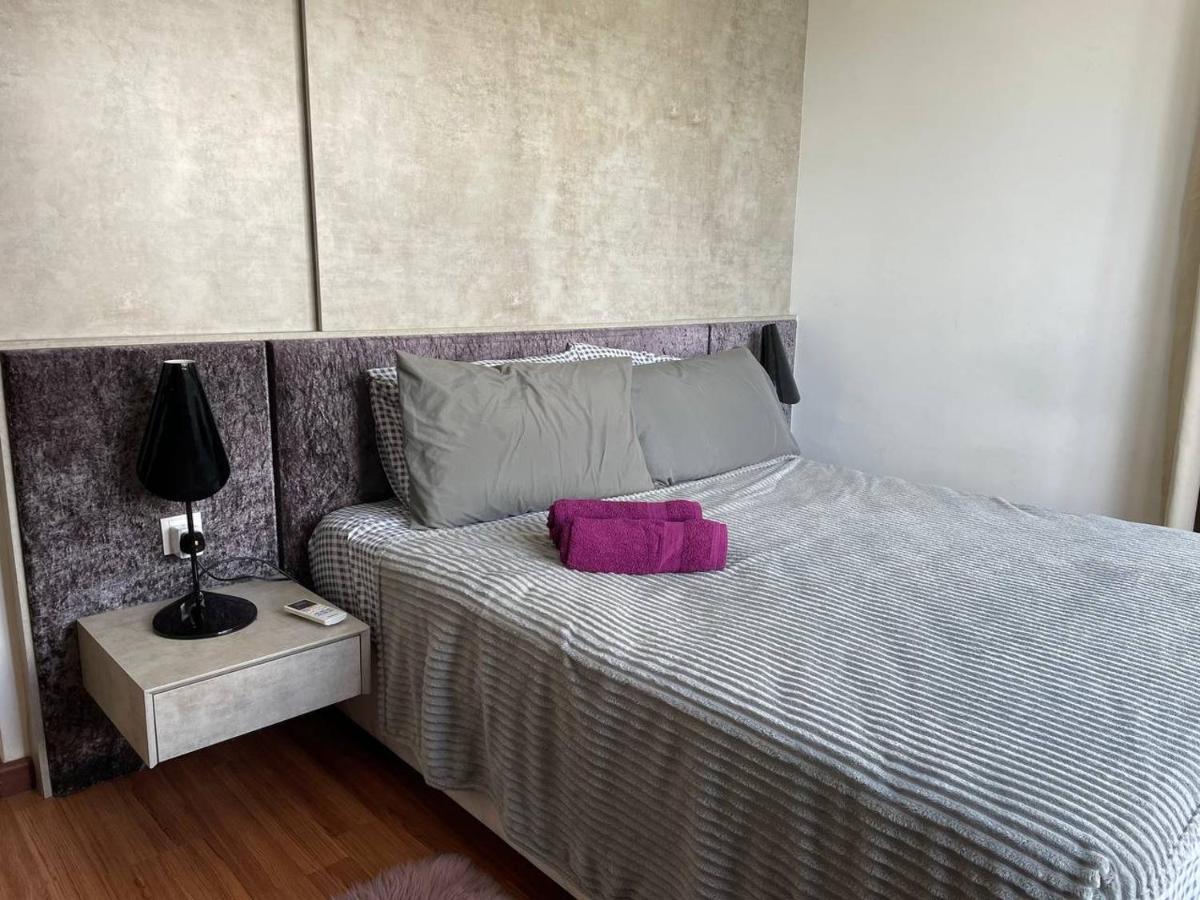 Homestay I-City Cantik, Tenang, Wifi, 4K Smart Tv, Netflix, Coway, Free Parking Shah Alam Esterno foto
