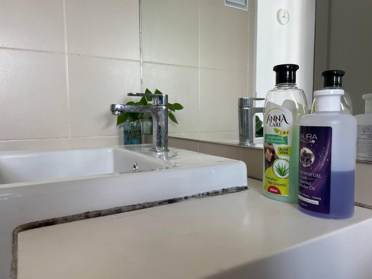 Homestay I-City Cantik, Tenang, Wifi, 4K Smart Tv, Netflix, Coway, Free Parking Shah Alam Esterno foto